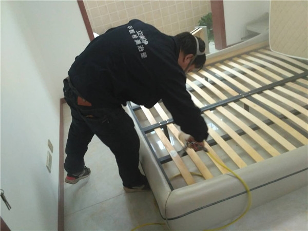 甲醛吸入多少就會(huì)中毒？如何去除甲醛